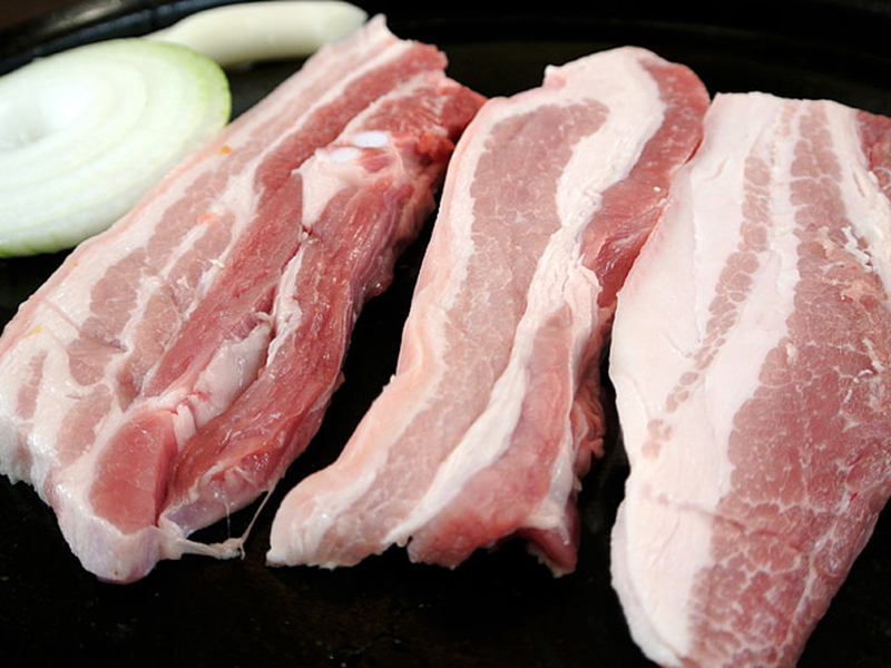 怎樣判斷買到的豬肉是否含有瘦肉精？